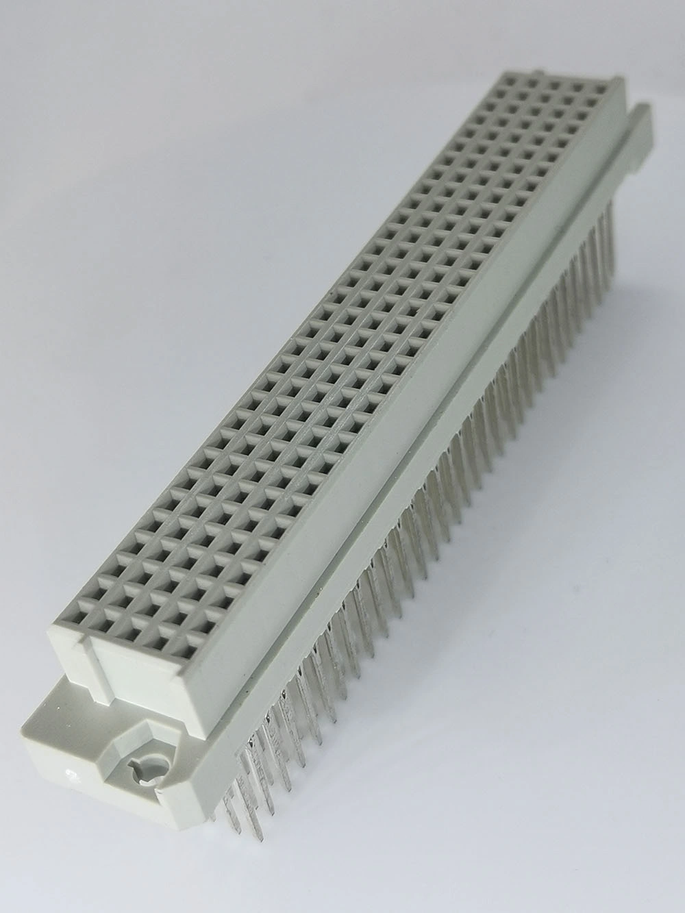 160P Vertcal Solder Type E Female DIN 41612