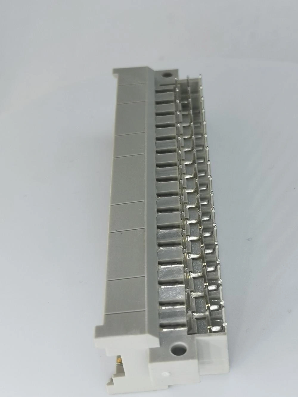 DIN41612 Right Plug High Current Connectors 48 Positions