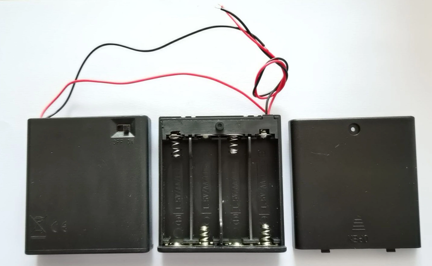 4 Pieces AA Battery Holder With Cover