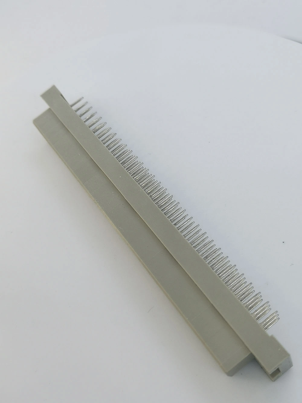 96P Vertical Type-C Female DIN 41612 Connectors
