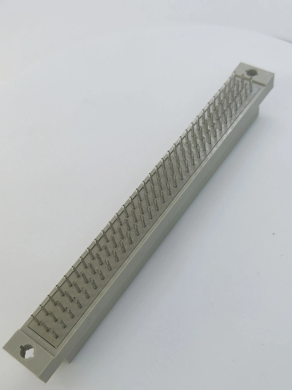 96P Vertical Type-C Female DIN 41612 Connectors