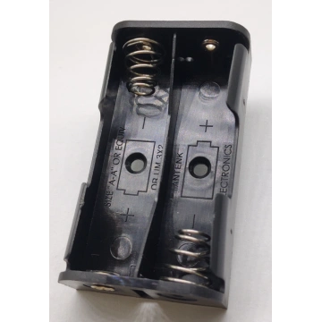 Plastic 2 XAA battery holder with two PC pins